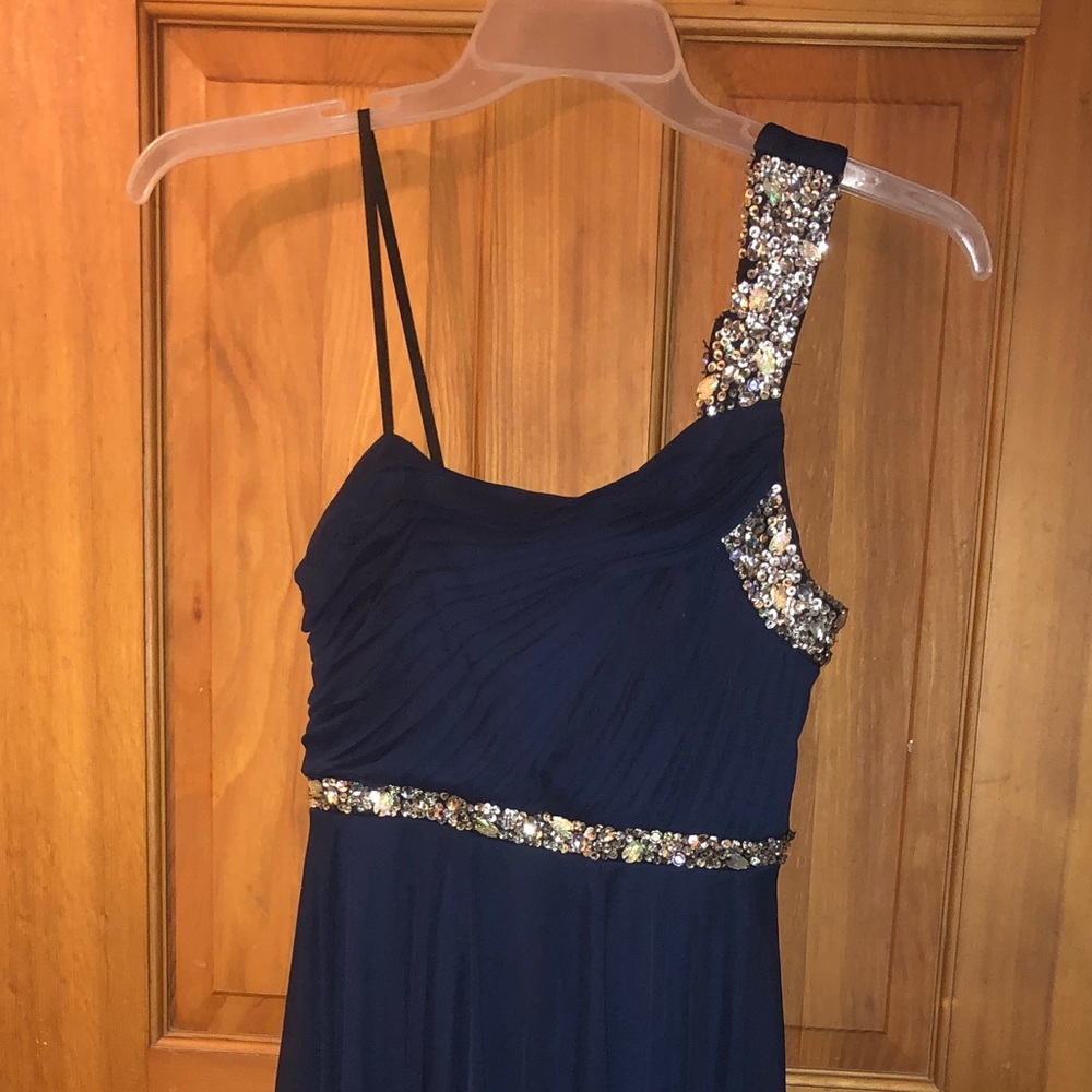 HC Deb Dress Size. 9